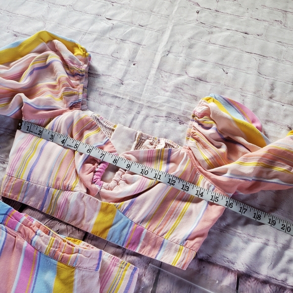 Showpo Ressy Mini Skit Size 10 Khaia Keyhole Top Size 8 Multi Stripe Set - Picture 16 of 16